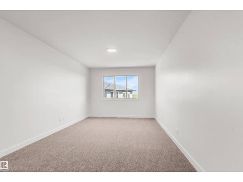 271 Paterson Li SW — photo 17 of 36