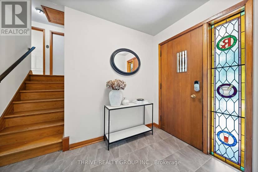 85 Bloomfield Drive — photo 17 of 40