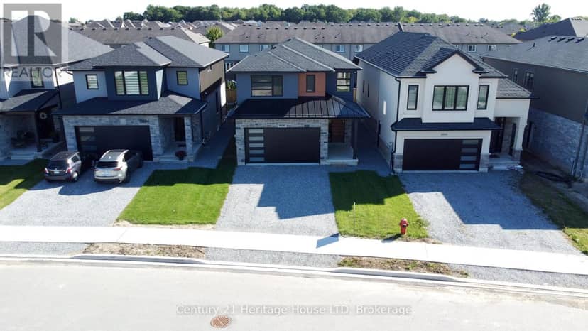 8890 Angie Drive, Niagara Falls, photo 2