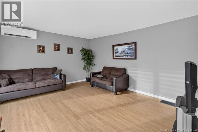 779 Haut-Saint-Antoine — photo 11 of 40