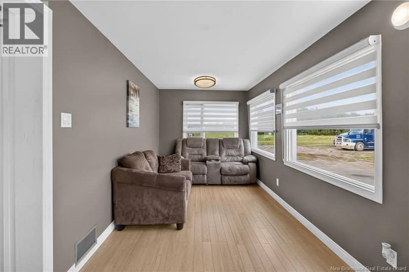779 Haut-Saint-Antoine — photo 15 of 40