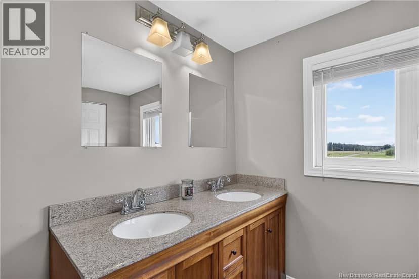 779 Haut-Saint-Antoine — photo 29 of 40