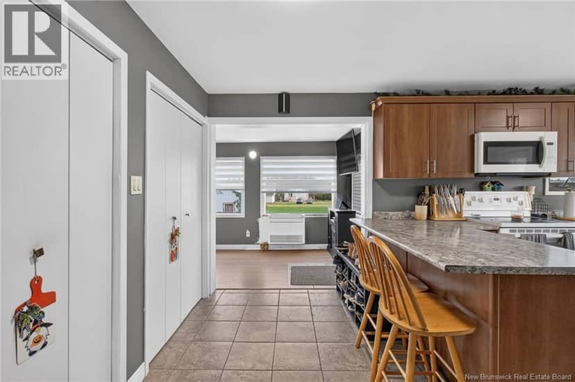 779 Haut-Saint-Antoine — photo 8 of 40