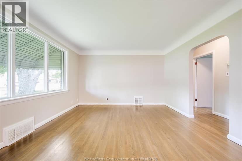 3264 Dominion Boulevard — photo 7 of 37