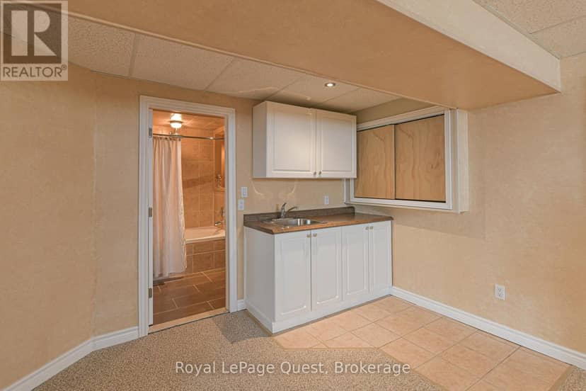 4662 Zachary Crescent — photo 40 of 40