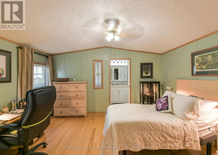4128 Haines Street — photo 16 of 38