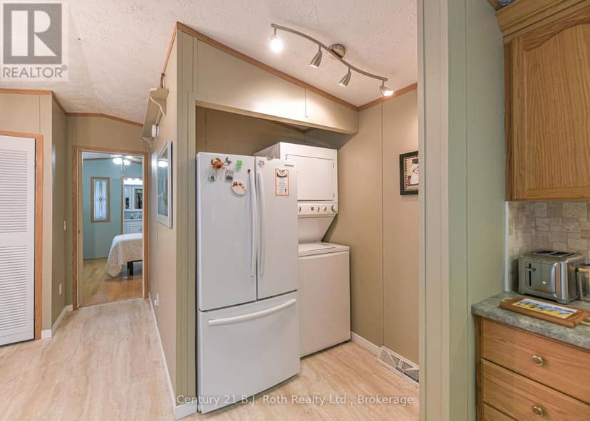 4128 Haines Street — photo 26 of 38