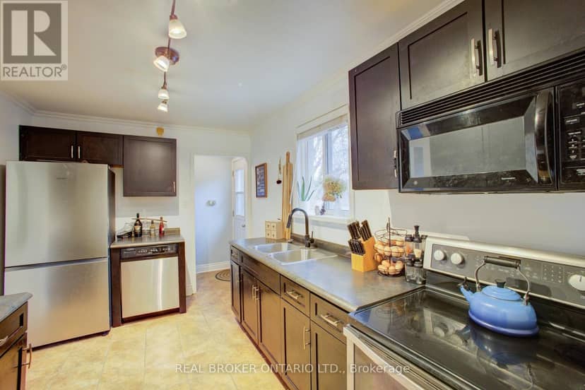 124 Muriel Street — photo 12 of 35