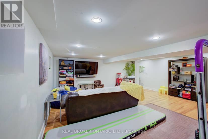 124 Muriel Street — photo 24 of 35