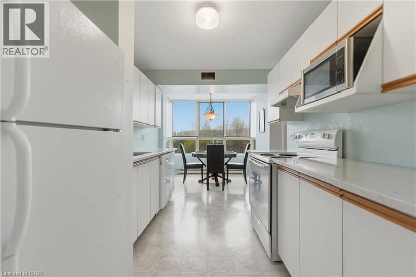 30 BLUE SPRINGS Drive Unit# 215 — photo 11 of 40