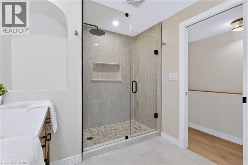 34 BAILLIE Street — photo 25 of 36