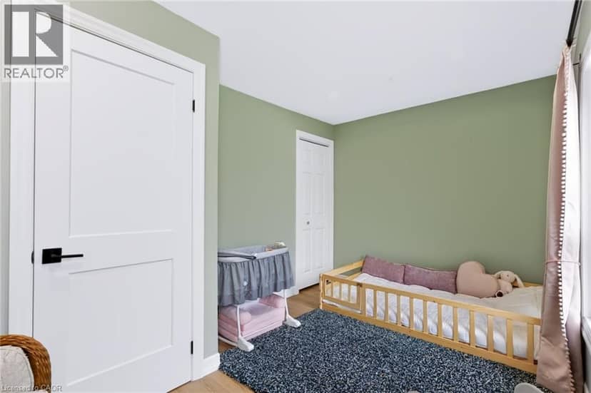34 BAILLIE Street — photo 28 of 36