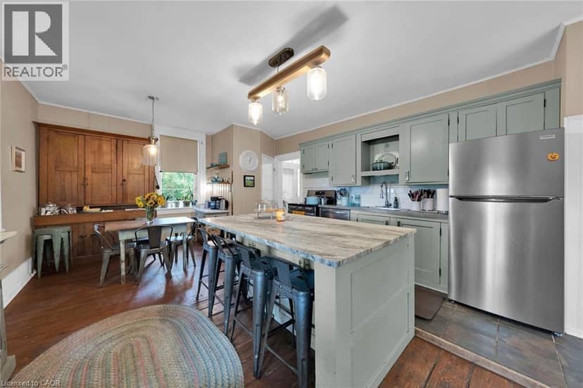 655 TOWNLINE Road W — photo 13 of 40