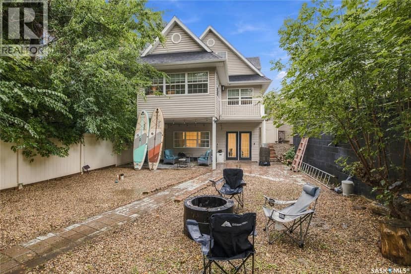 226A Fairchild AVENUE — photo 1 of 40