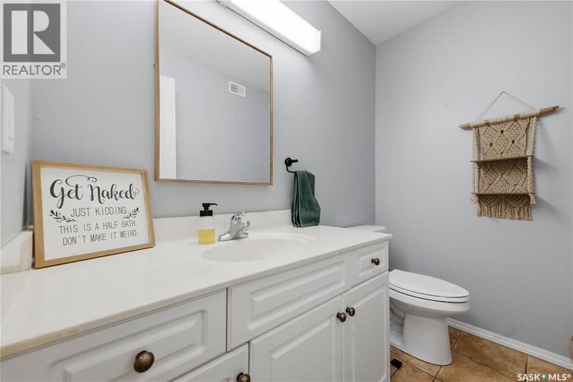 226A Fairchild AVENUE — photo 3 of 40