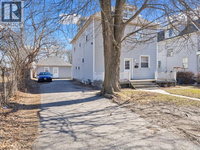 3329 Sandwich Street — photo 4 of 40