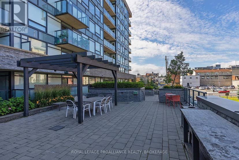 501 - 121 Queen Street — photo 30 of 33