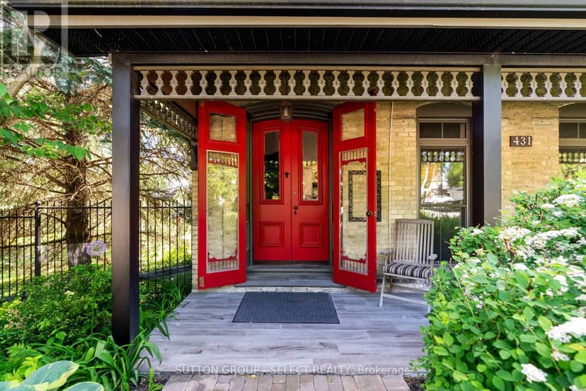 431 Albert Street — photo 4 of 40