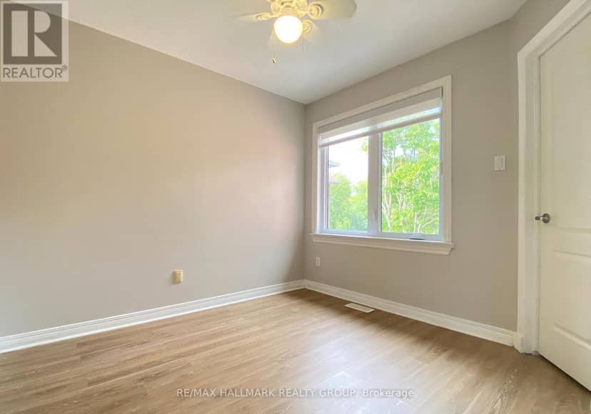 128 Grenadier Way — photo 30 of 40