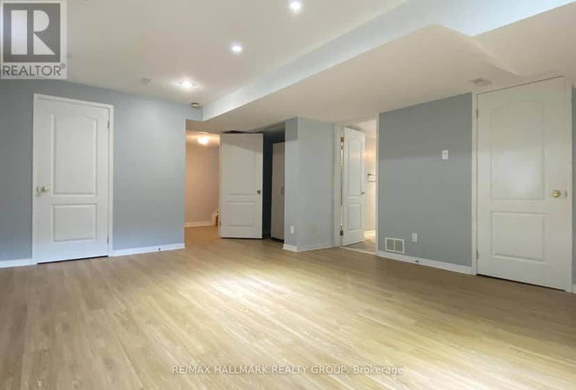 128 Grenadier Way — photo 35 of 40