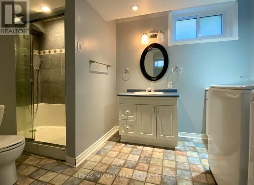 128 Grenadier Way — photo 38 of 40