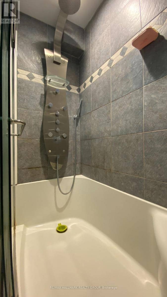 128 Grenadier Way — photo 39 of 40