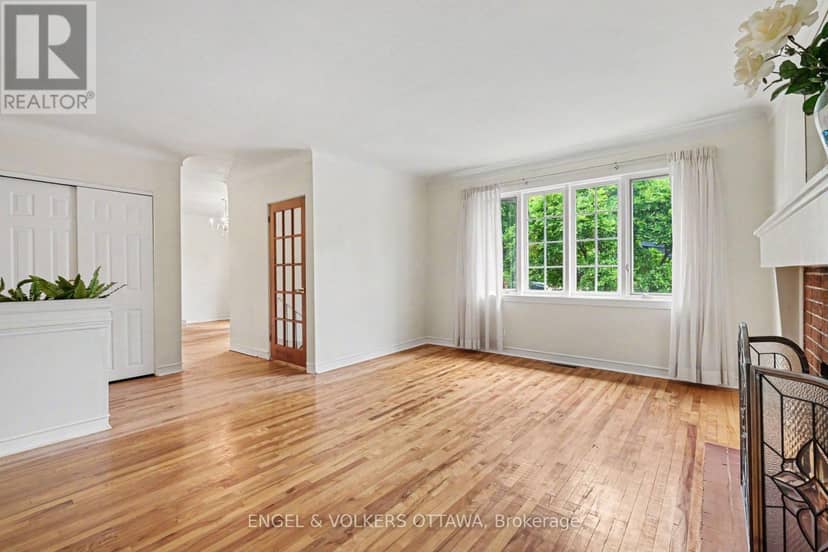 325 Summit Avenue, Ottawa, photo 8