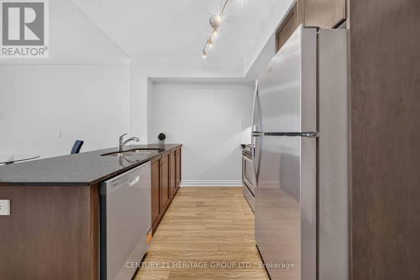 234 - 701 Sheppard Avenue W — photo 7 of 40