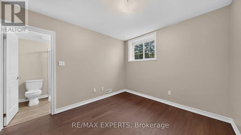 13 - 246 Penetanguishene Road — photo 23 of 37