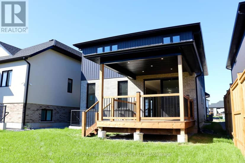 8890 Angie Drive, Niagara Falls, photo 8