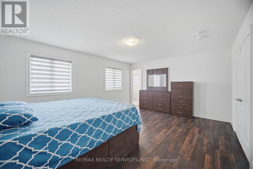 585 Dougall Avenue — photo 26 of 40