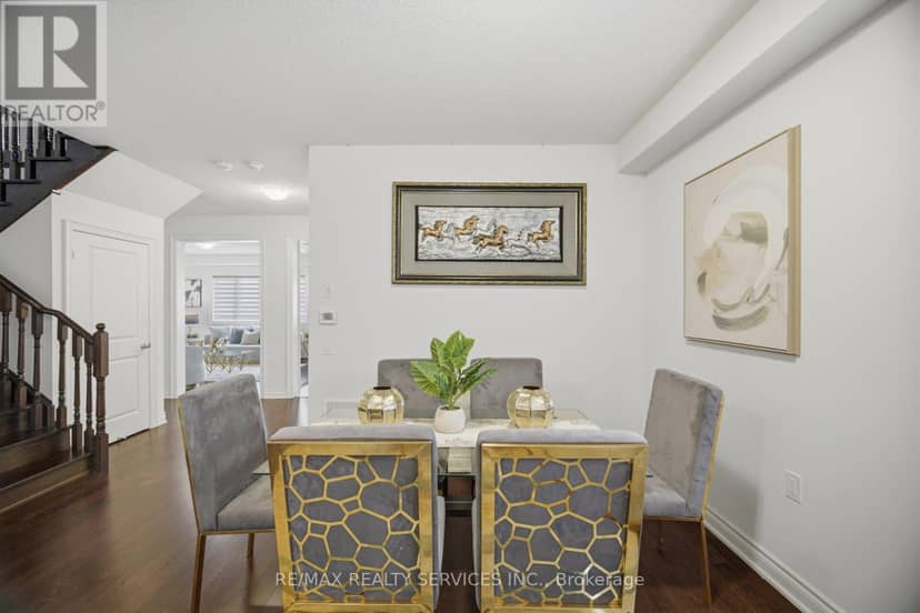 585 Dougall Avenue — photo 9 of 40