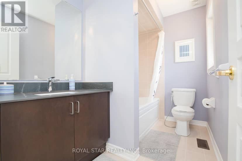 4 Berkwood Hollow — photo 38 of 40