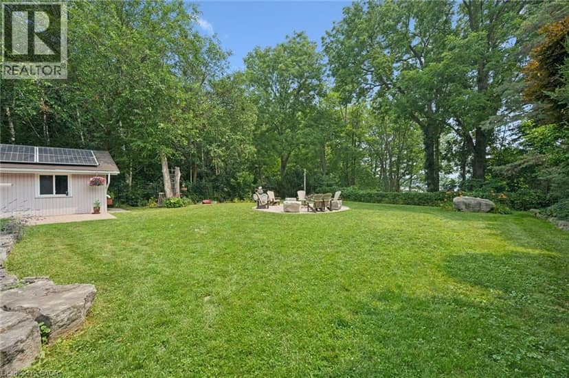 410 AVENUE Road — photo 35 of 40