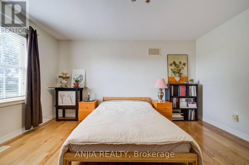 38 Harper's Gate Way — photo 23 of 40
