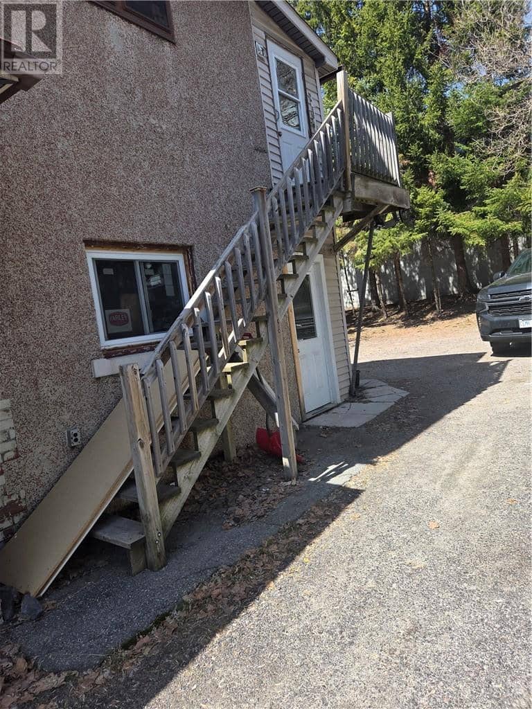 238-240 Van Horne Street — photo 2 of 20