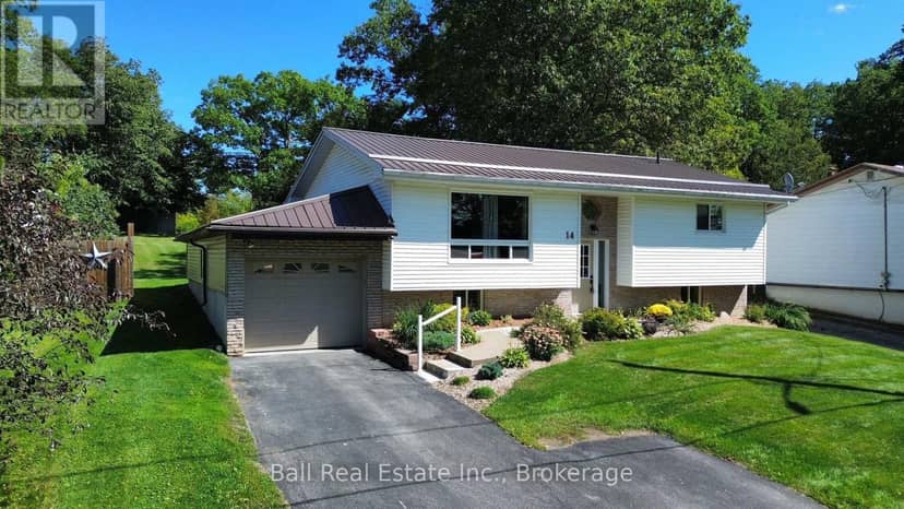 14 Thomas Street — photo 1 of 34