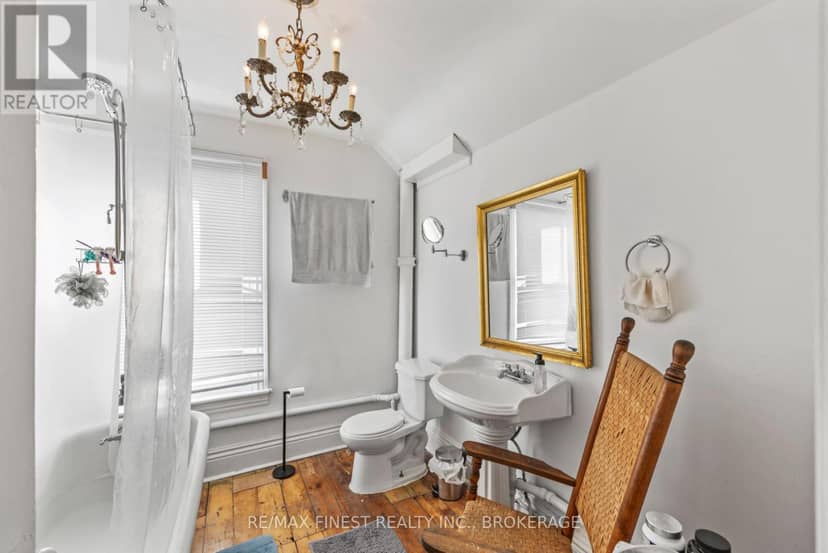 202 Montreal Street — photo 28 of 36