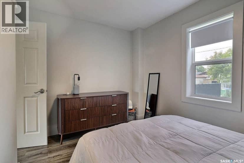 2136 McAra STREET — photo 14 of 28