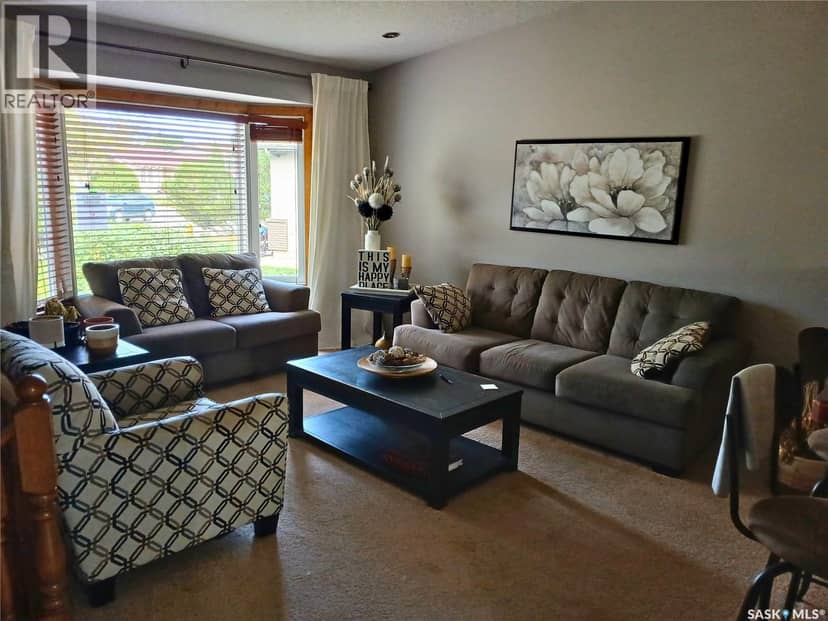 1663 Shattuck BAY N, Regina, photo 3