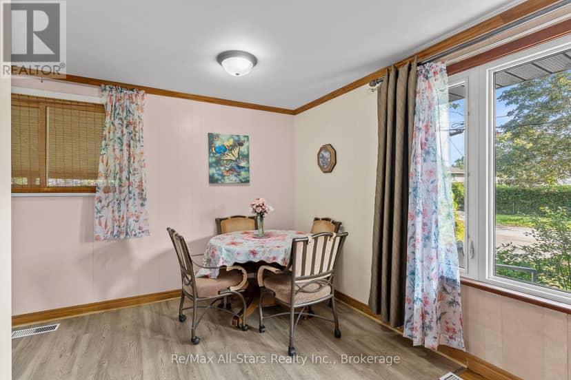 7 Lance Street — photo 17 of 40