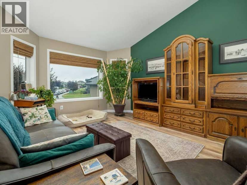 532 Margaret Sutherland Crescent N, Lethbridge, photo 8