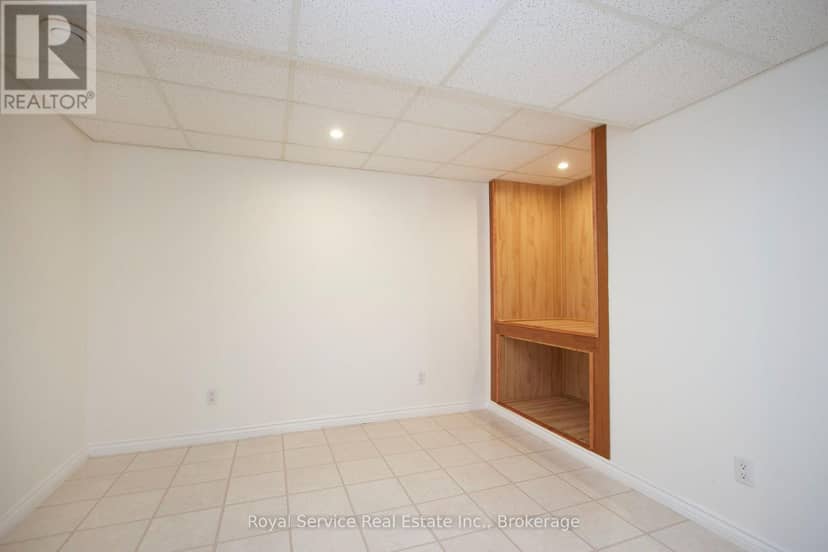 26 Sanders Drive — photo 25 of 33