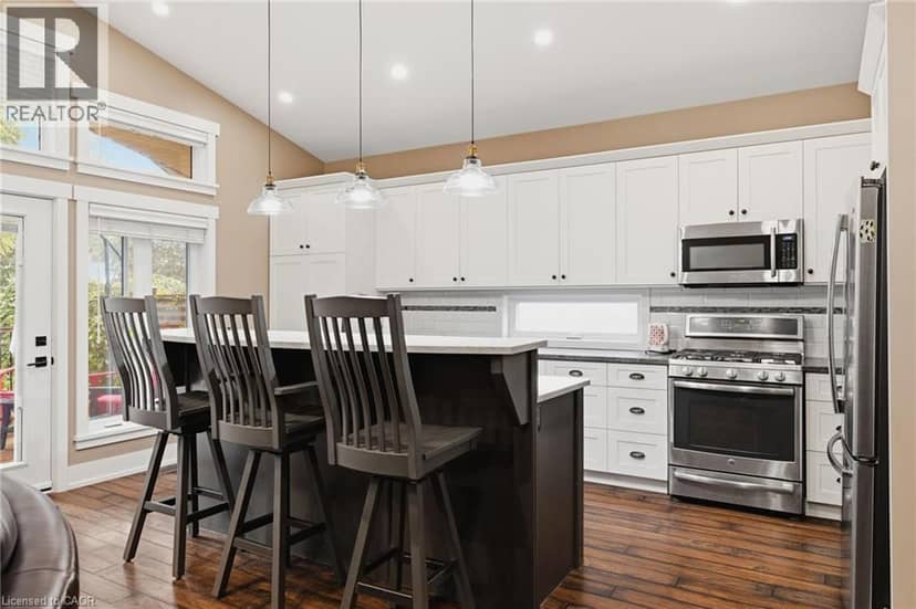 153 JAMES Street — photo 8 of 35