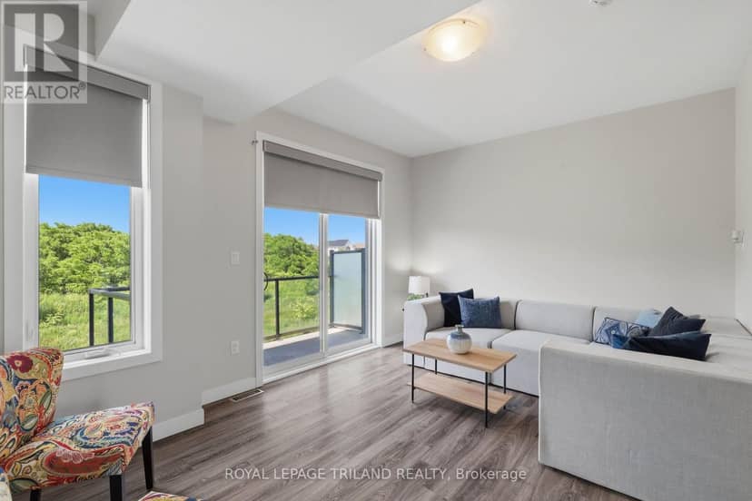 954 West Village Square — photo 9 of 32