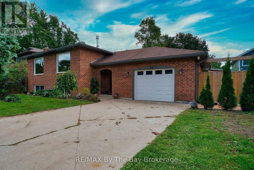247 Simcoe Street, Clearview