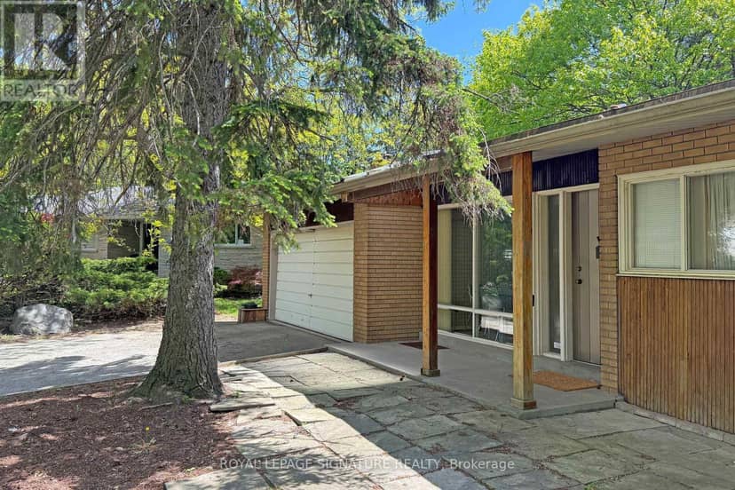 12 Ruden Crescent — photo 3 of 40
