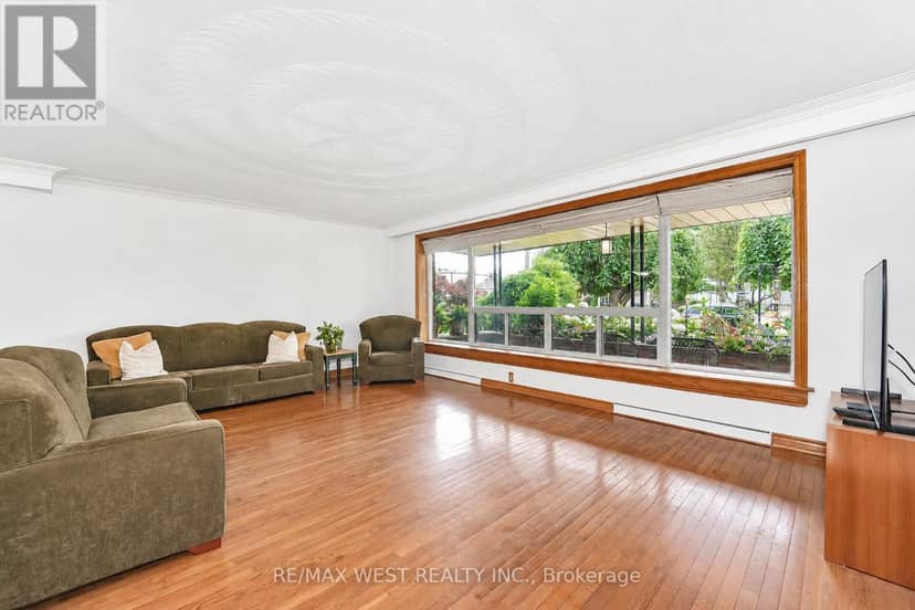 14 Model Avenue, Toronto, photo 3