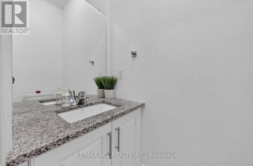 7607 Ninth Line — photo 20 of 40
