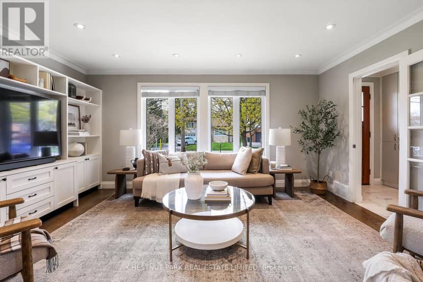 27 Cedarcrest Drive, Toronto, photo 4